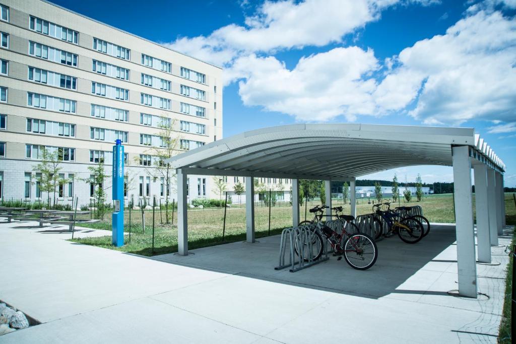 雷克海德大学公寓及会议中心酒店 奥里利亚 外观 照片